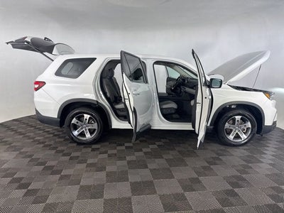2023 Honda Pilot EX-L 8 Passenger