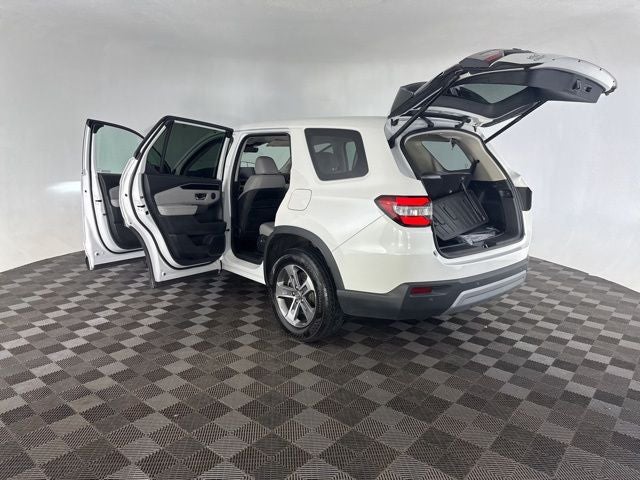 2023 Honda Pilot EX-L 8 Passenger