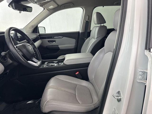 2023 Honda Pilot EX-L 8 Passenger