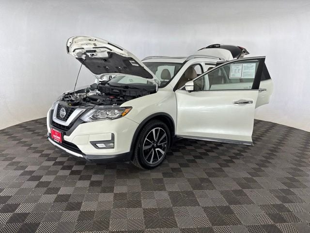 2020 Nissan Rogue SL