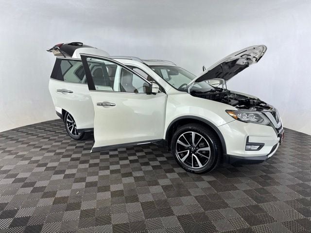 2020 Nissan Rogue SL
