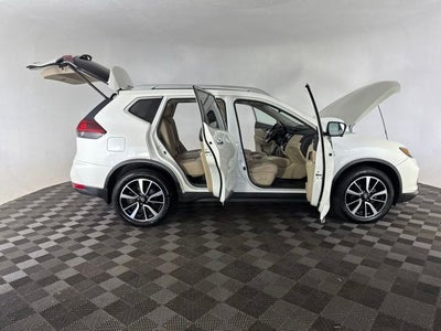 2020 Nissan Rogue SL