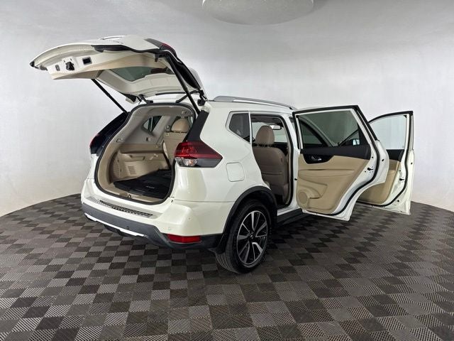2020 Nissan Rogue SL