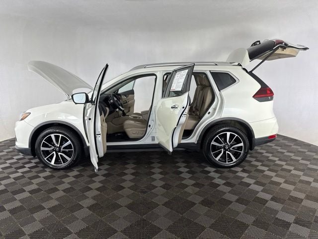 2020 Nissan Rogue SL