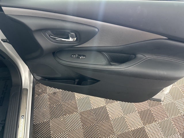 2024 Nissan Murano SL