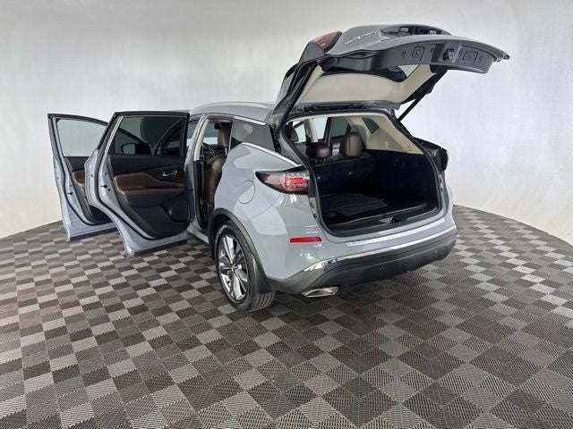 2023 Nissan Murano Platinum