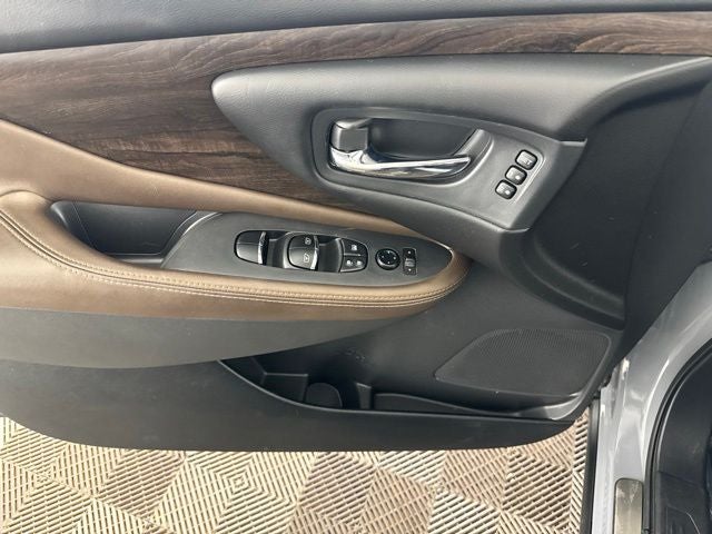 2023 Nissan Murano Platinum