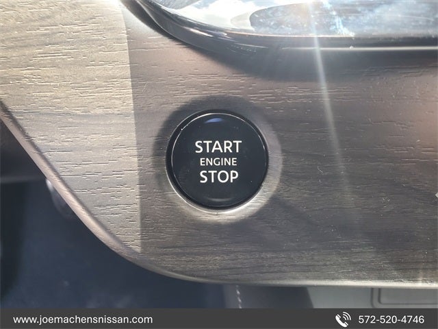 2025 Nissan Murano SL