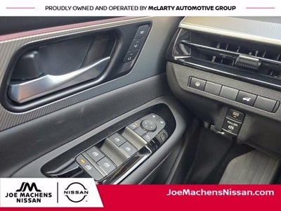 2027 Nissan Murano Dark Armor