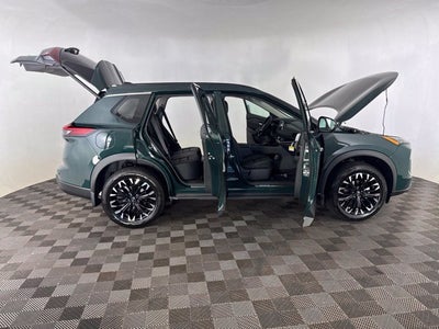 2027 Nissan Rogue Dark Armor