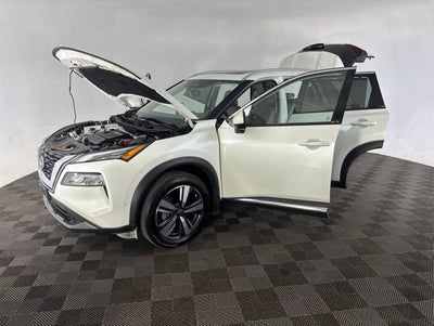 2022 Nissan Rogue SL