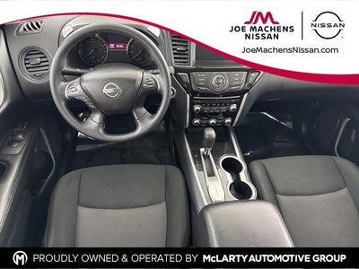 2020 Nissan Pathfinder S