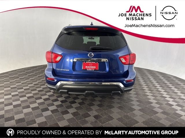 2020 Nissan Pathfinder S