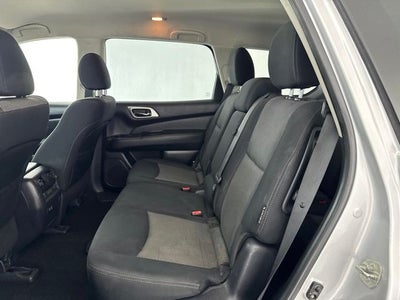 2019 Nissan Pathfinder SV