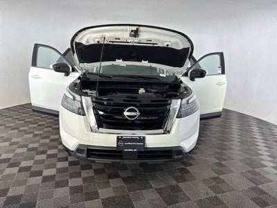 2025 Nissan Pathfinder S
