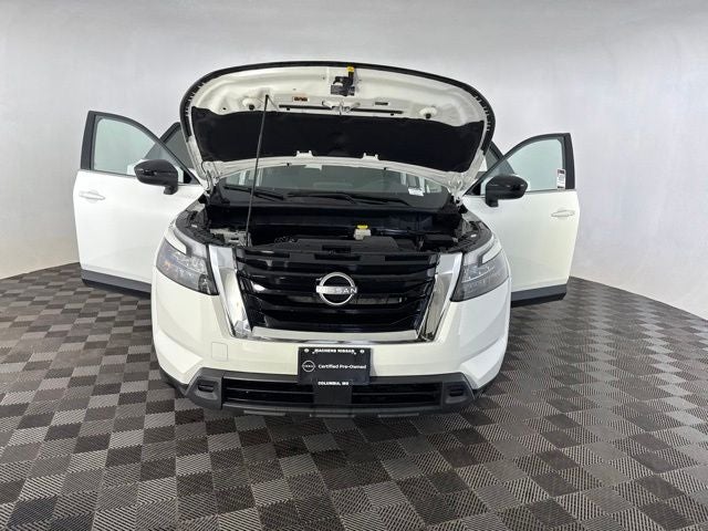 2025 Nissan Pathfinder S