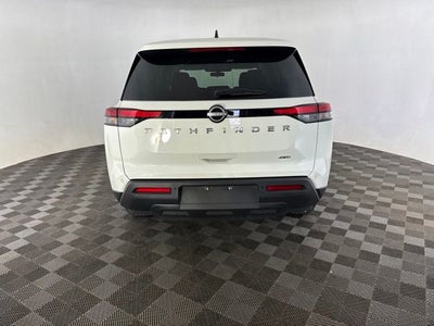 2025 Nissan Pathfinder S