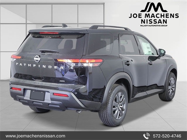 2025 Nissan Pathfinder SV