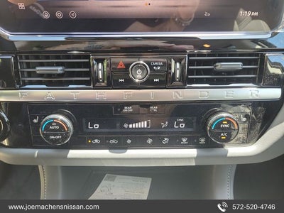 2026 Nissan Pathfinder SV