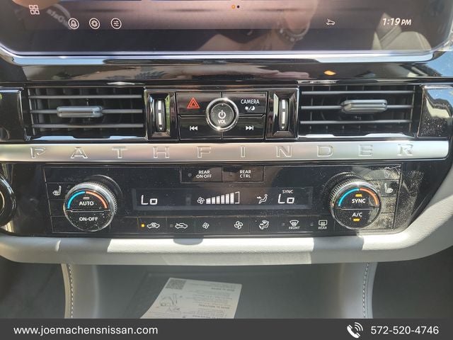 2026 Nissan Pathfinder SV