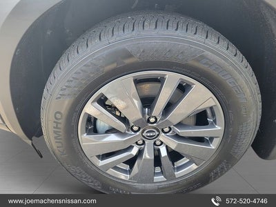 2026 Nissan Pathfinder SV
