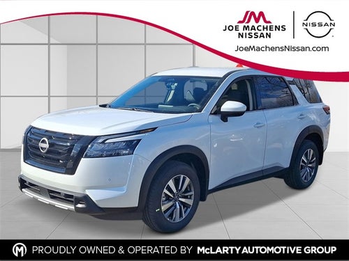 2025 Nissan Pathfinder SL