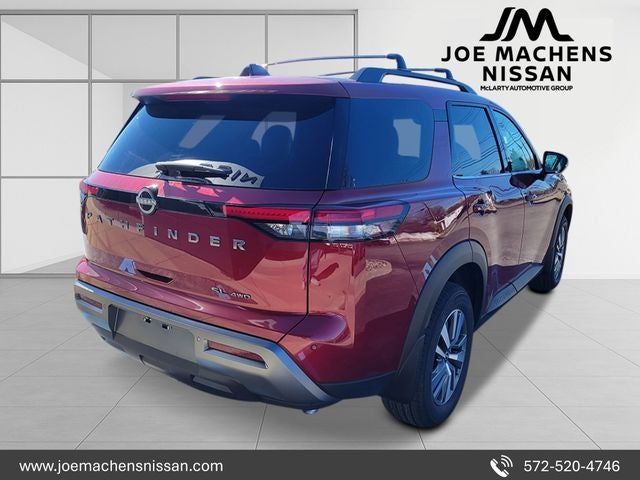2026 Nissan Pathfinder SL