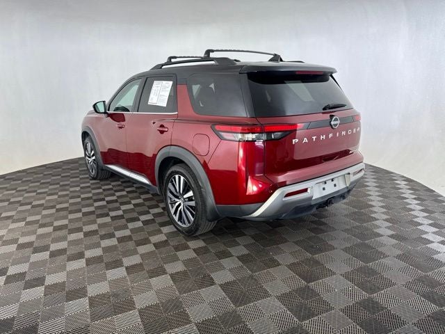 2022 Nissan Pathfinder Platinum