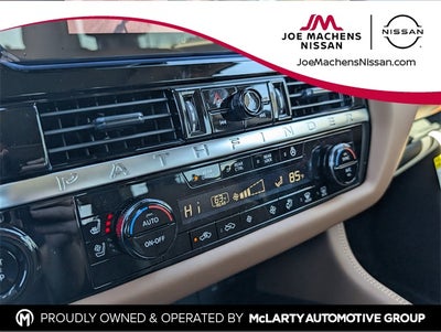 2026 Nissan Pathfinder Platinum