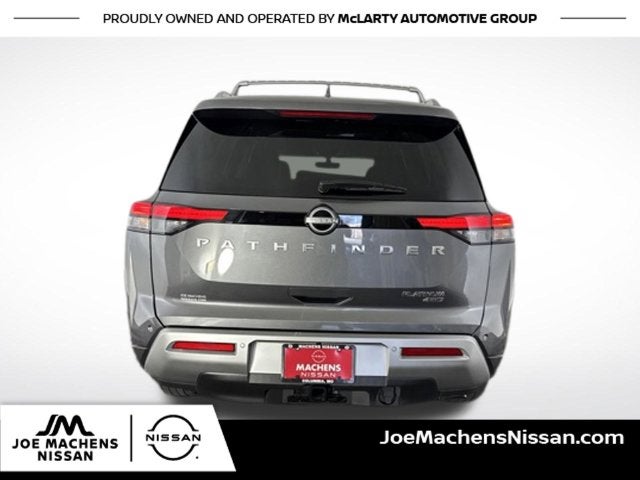 2025 Nissan Pathfinder Platinum