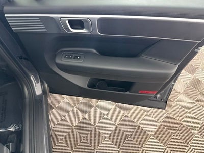 2025 Hyundai Santa Fe SE