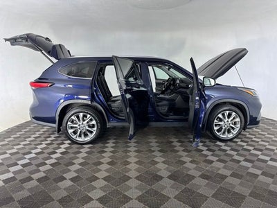 2021 Toyota Highlander Hybrid Limited