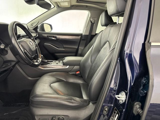 2021 Toyota Highlander Hybrid Limited
