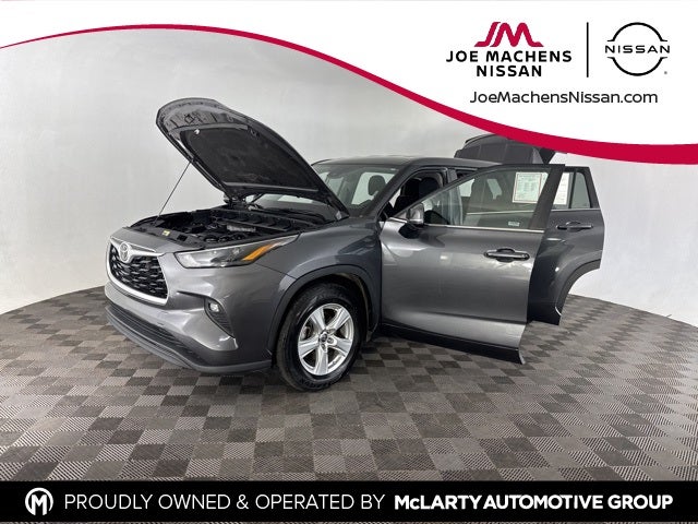 2023 Toyota Highlander LE