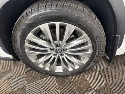 2024 Toyota Highlander Platinum