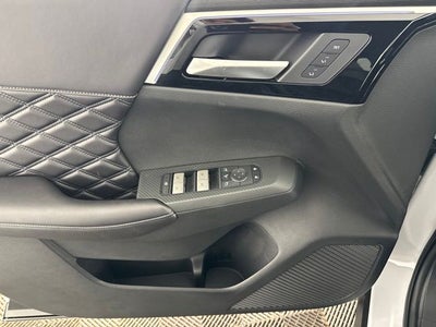 2026 Nissan Rogue Plug-In Hybrid Platinum