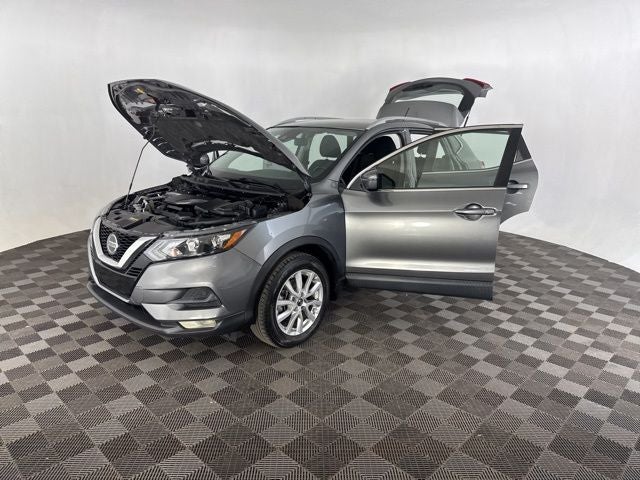 2021 Nissan Rogue Sport SV