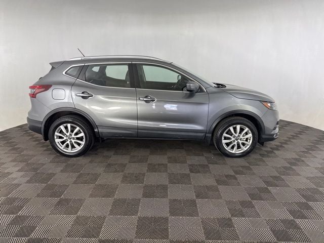 2021 Nissan Rogue Sport SV