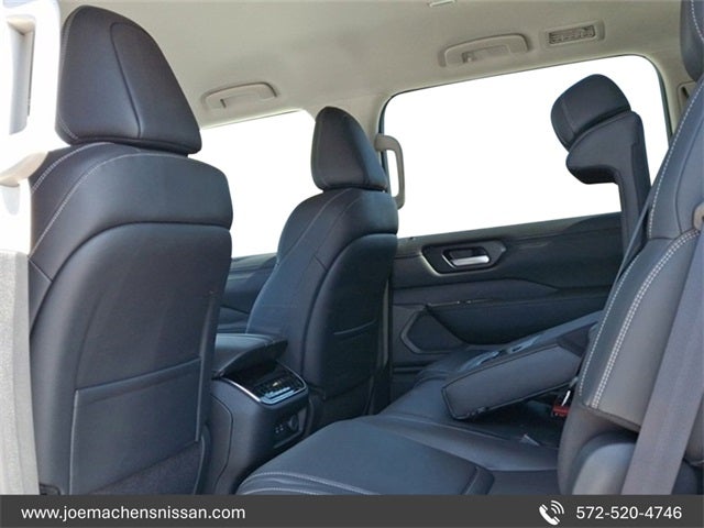 2026 Nissan Armada SV