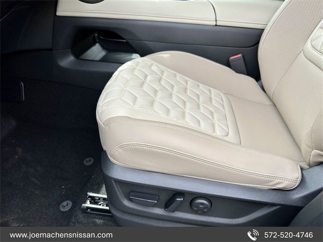 2025 Nissan Armada Platinum