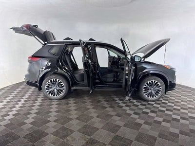 2025 Nissan Rogue Platinum