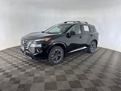2025 Nissan Rogue Platinum