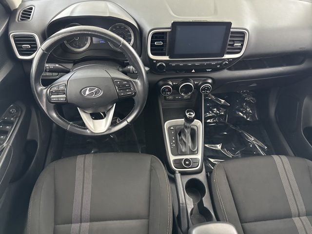 2022 Hyundai Venue SEL