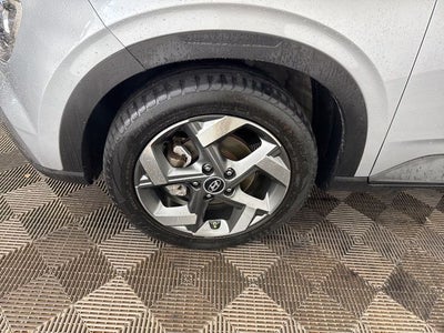 2022 Hyundai Venue SEL