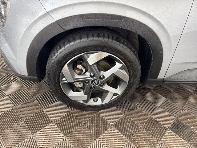2022 Hyundai Venue SEL