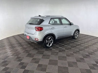 2022 Hyundai Venue SEL