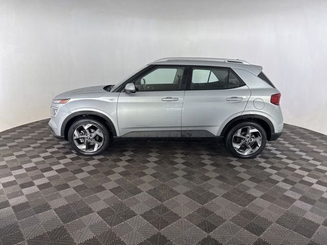 2022 Hyundai Venue SEL