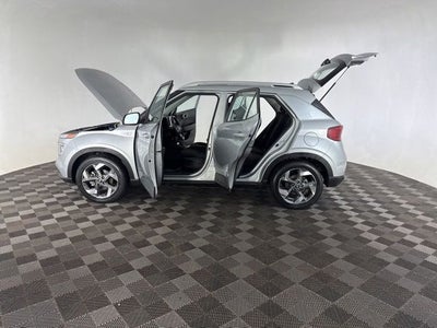 2022 Hyundai Venue SEL
