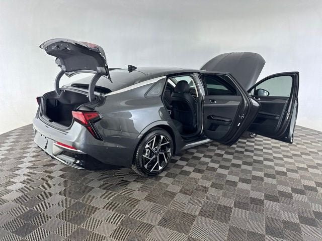 2025 Kia K5 EX