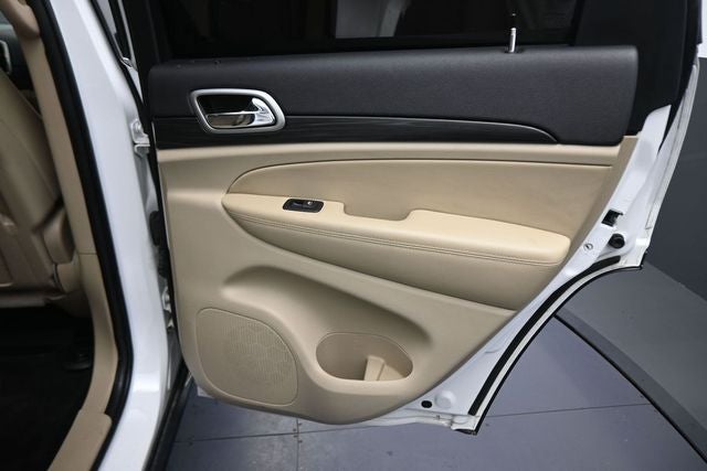 2019 Jeep Grand Cherokee Laredo E